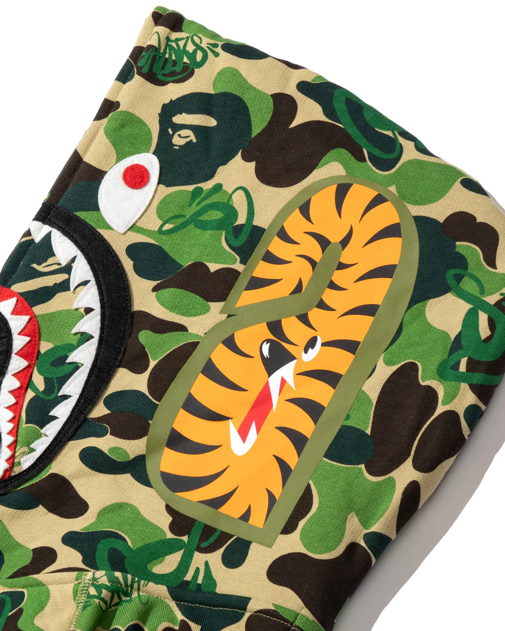 BAPE X SPOTIFY X SYNÁ BY CENTRAL CEE SHARK FULL ZIP HOODIE IN GREEN