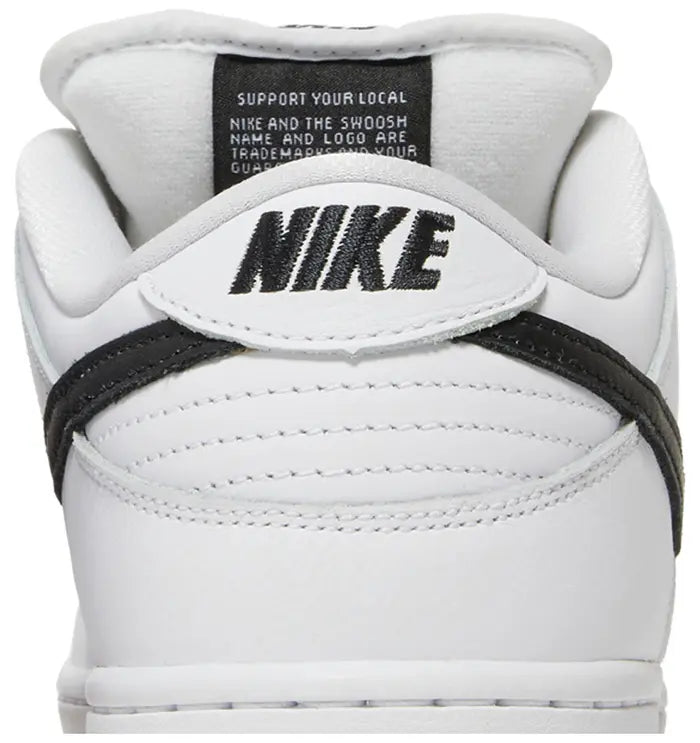 NIKE DUNK LOW SB “WHITE GUM”