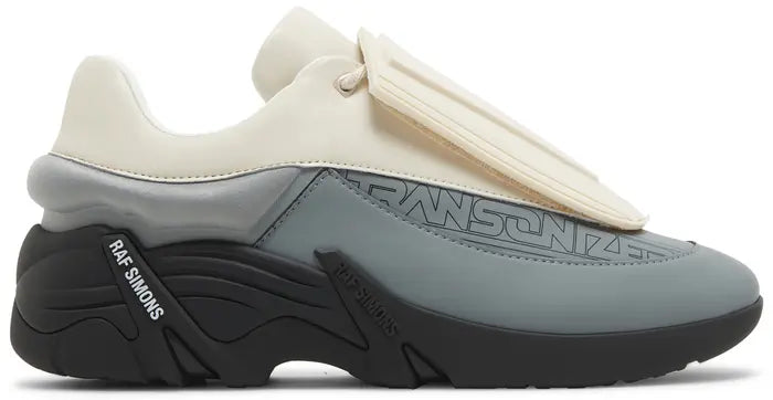 RAF SIMONS ANTEI SNEAKER IN CREAM GREY