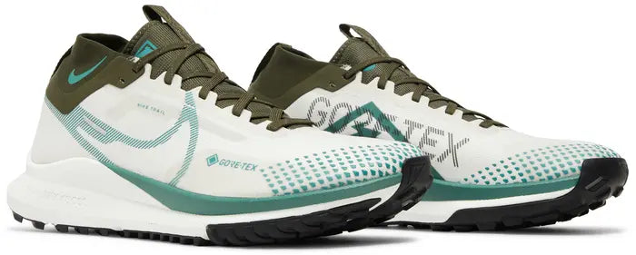 NIKE REACT PEGASUS TRAIL 4 GORE-TEX “LIGHT BONE CARGO KHAKI”
