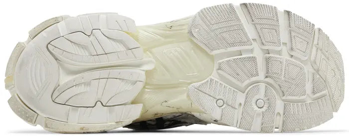 BALENCIAGA RUNNER SNEAKER 'GRAFFITI - WHITE BLACK'