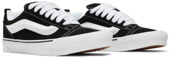 VANS KNU-SKOOL “BLACK WHITE”