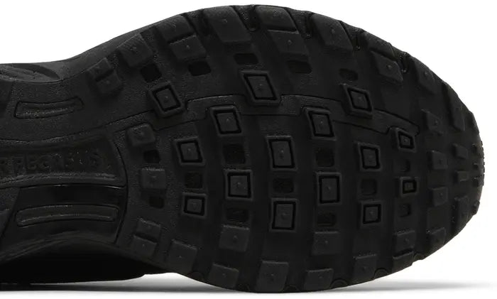COMME DES GARÇONS HOMME PLUS × NIKE AIR PEGASUS 2K5 “BLACK”