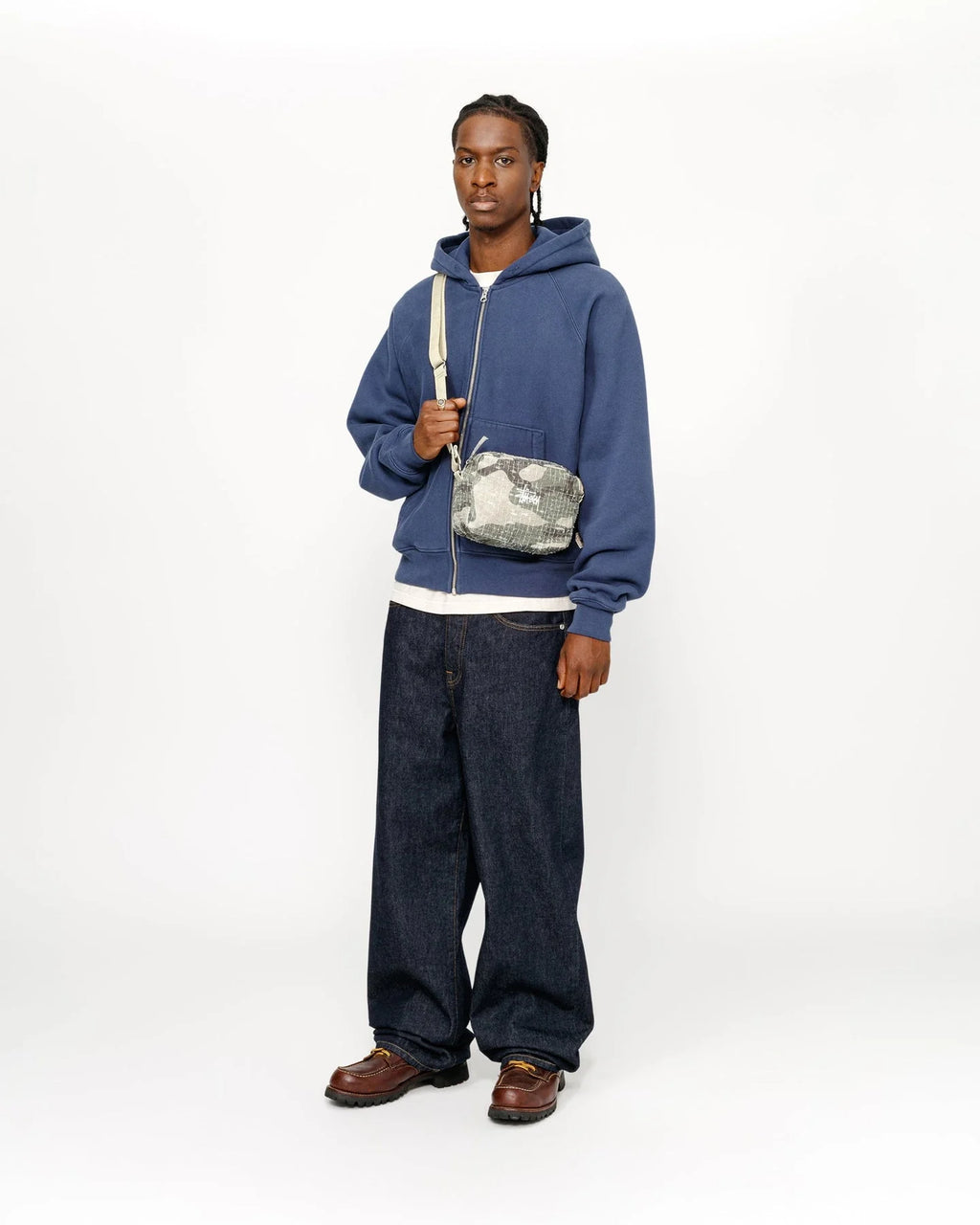 STUSSY NEEDLE PUNCH SIDE POUCH CAMO
