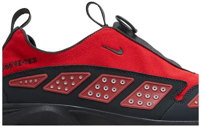 NIKE AIR SUNDER MAX GORE-TEX “HYPER CRIMSON”