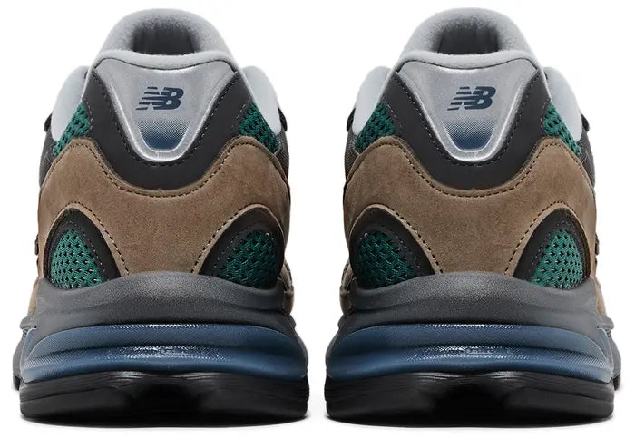 NEW BALANCE 2010 'DOCKSIDE INDIGO'