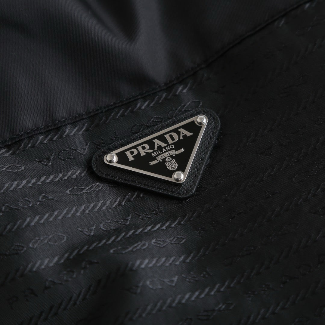 PRADA REVERSIBLE ZIP-UP JUCKET