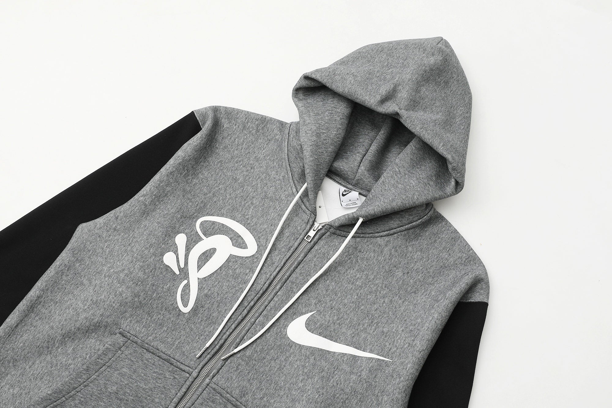 NIKE X SYNA WORLD SWOOSH ZIP UP HOODIE