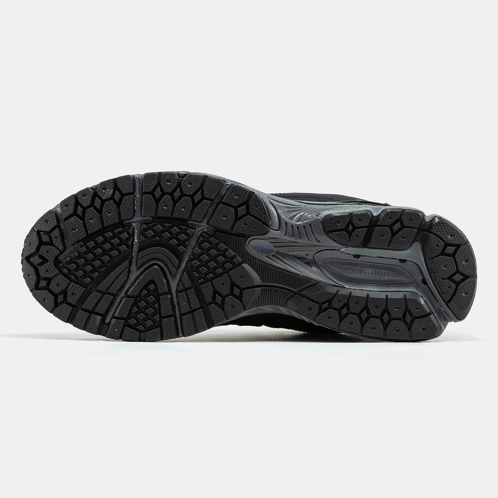 NEW BALANCE 1906R CORDURA 'BLACK MAGNET'