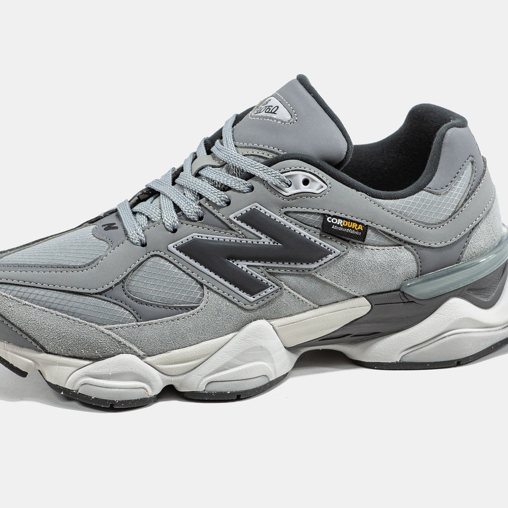 NEW BALANCE 9060 CORDURA IN GREY