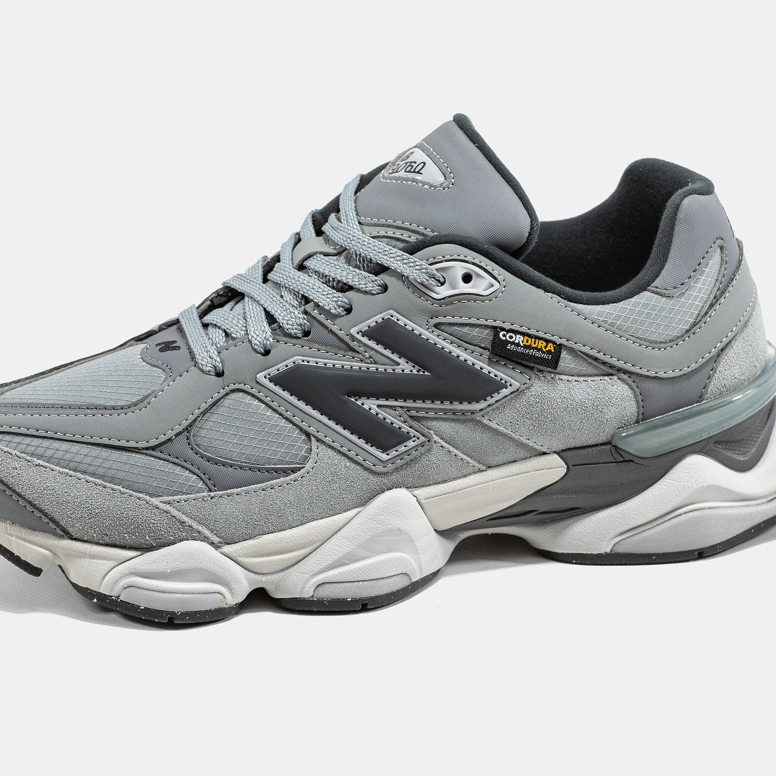 NEW BALANCE 9060 CORDURA IN GREY