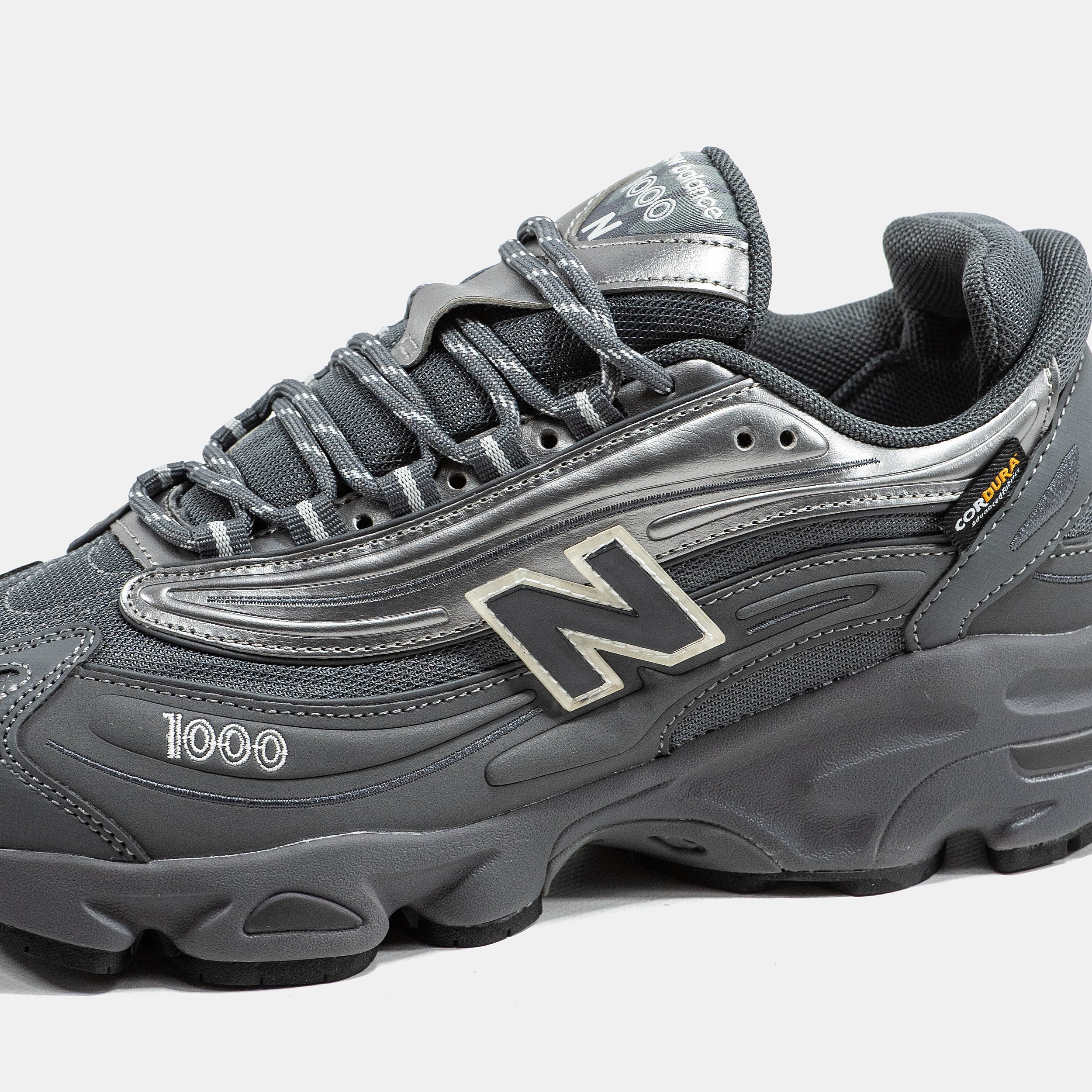 NEW BALANCE 1000 CORDURA IN GREY