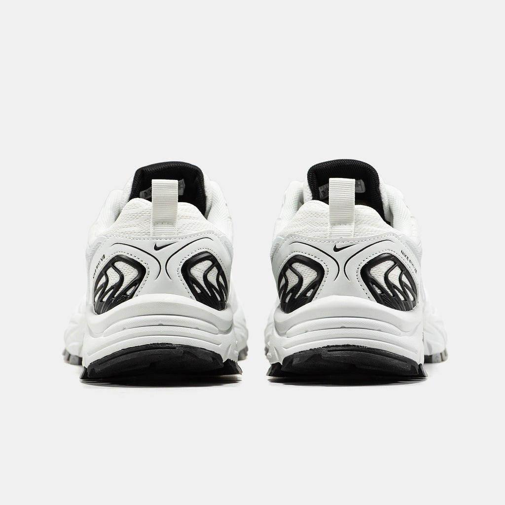 NIKE FIYI V2 IN WHITE