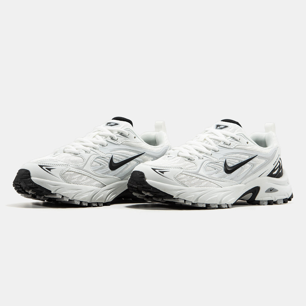 NIKE FIYI V2 IN WHITE