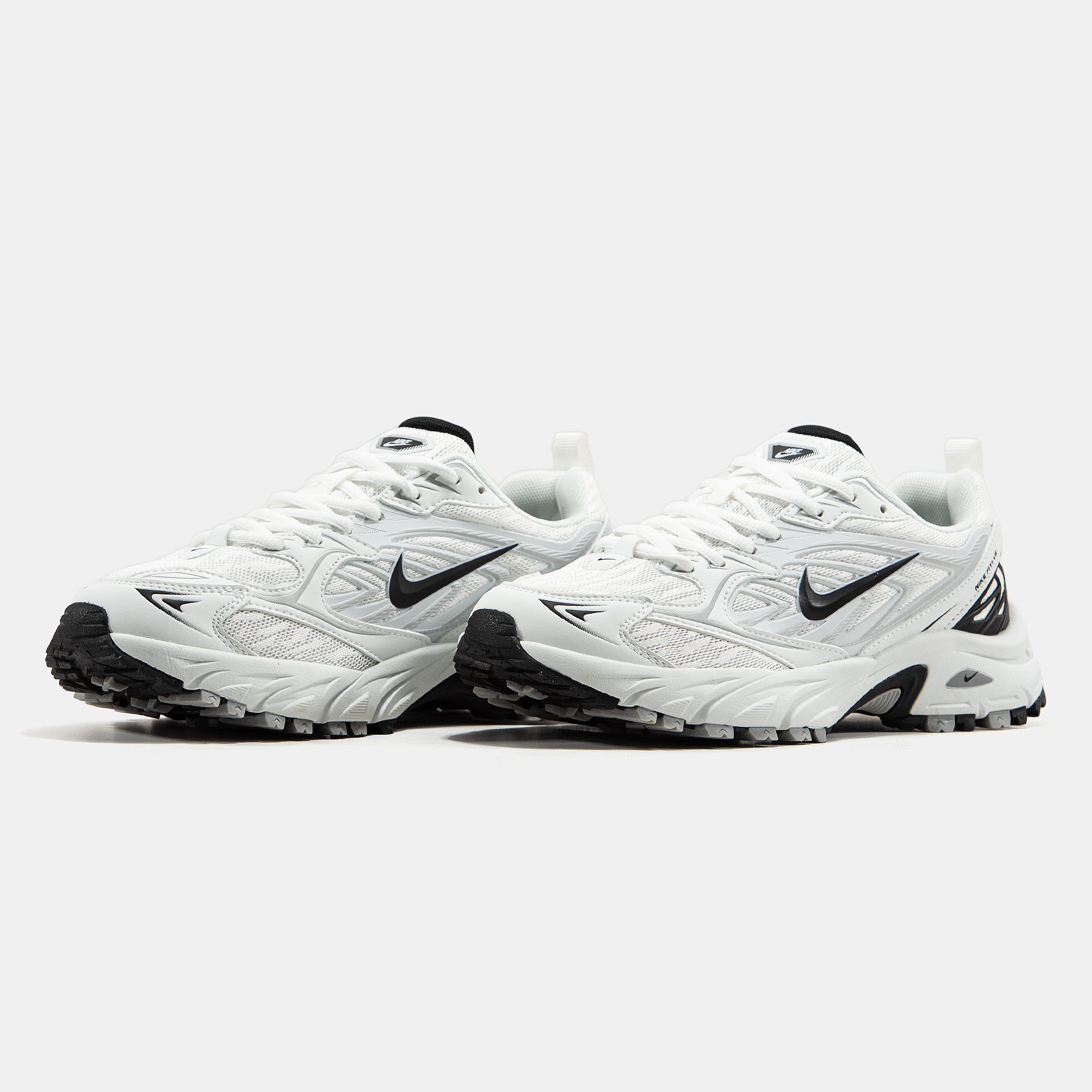 NIKE FIYI V2 IN WHITE