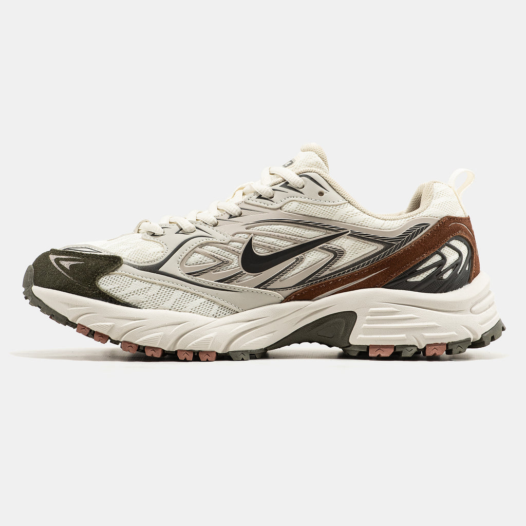 NIKE FIYI V2 IN BEIGE/BROWN