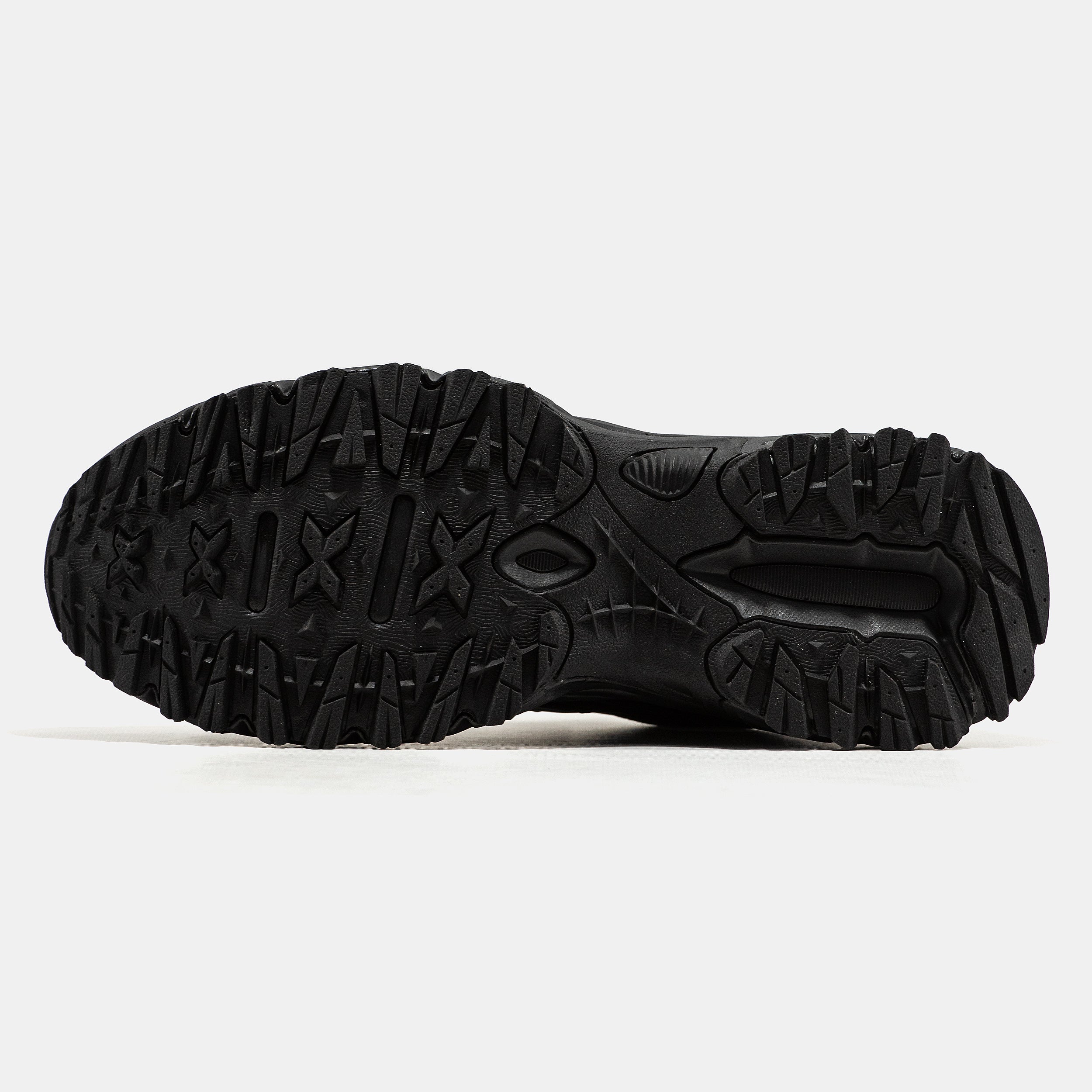 NIKE FIYI V2 IN ALL BLACK
