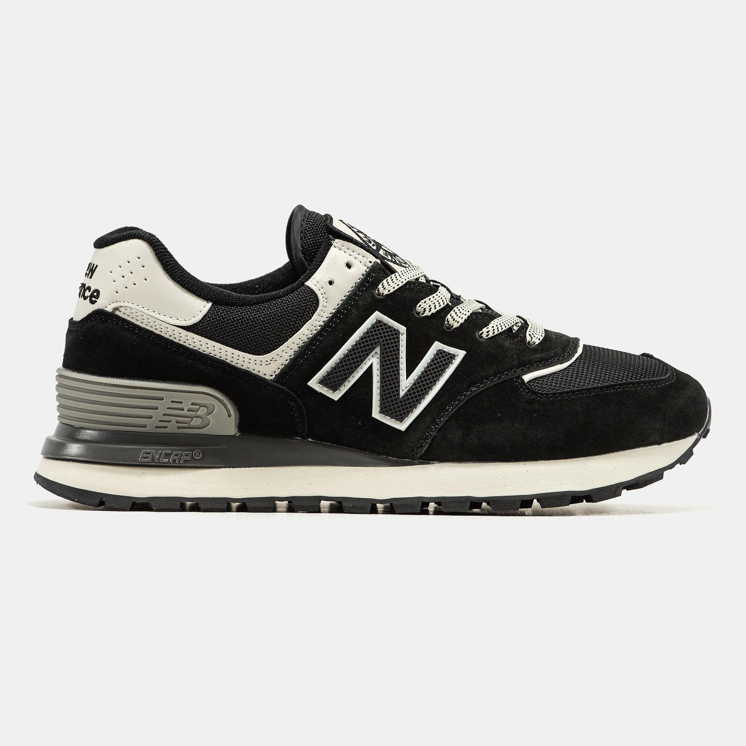 STONE ISLAND X NEW BALANCE 574 IN BLACK/WHITE