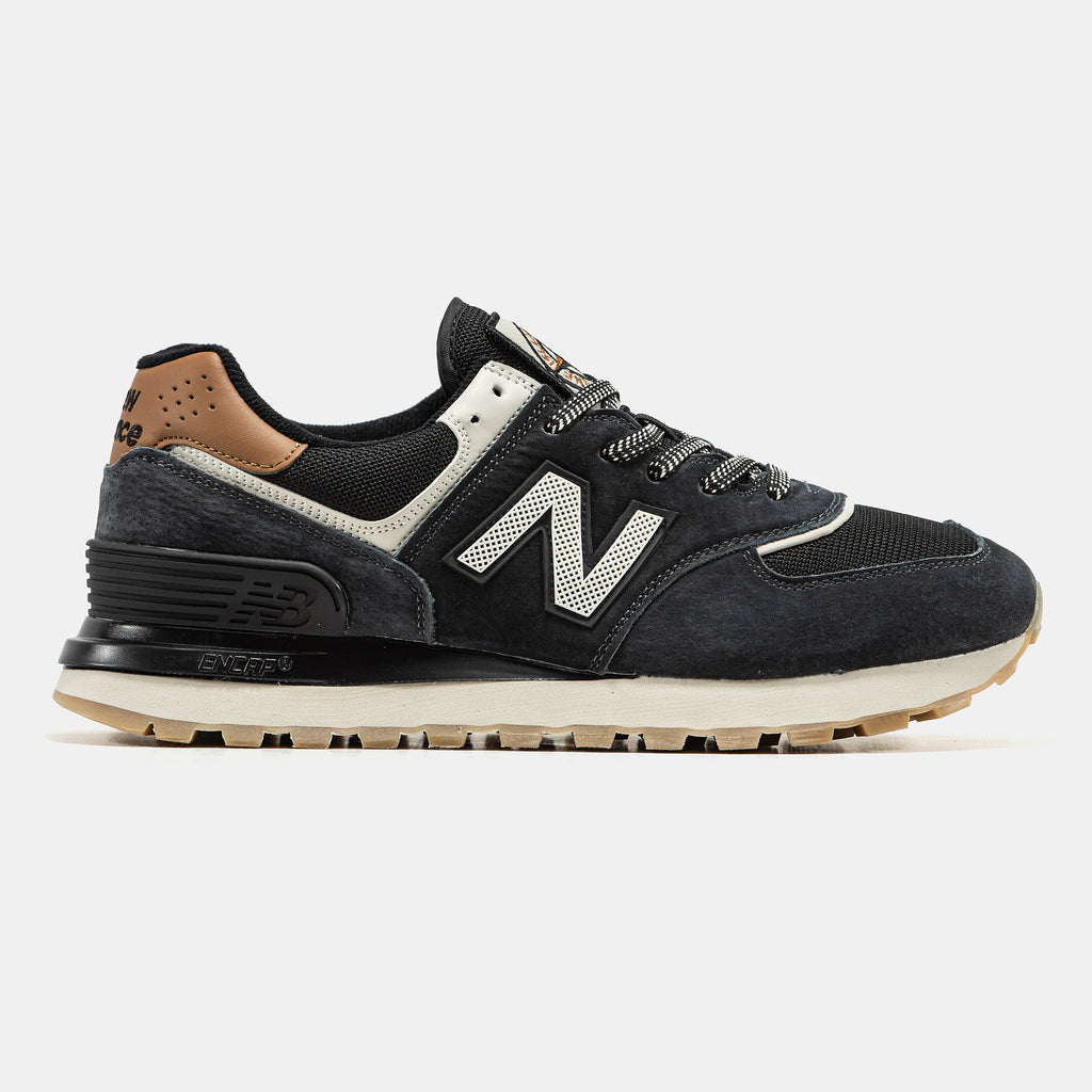 STONE ISLAND X NEW BALANCE 574 IN BLACK/GUM