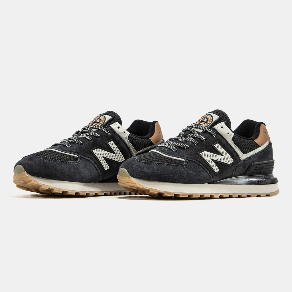 STONE ISLAND X NEW BALANCE 574 IN BLACK/GUM