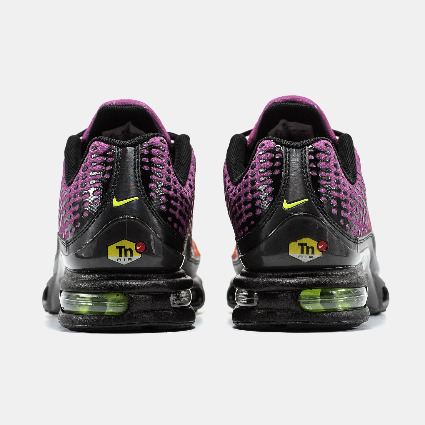 NIKE AIR MAX PLUS VII DUSK