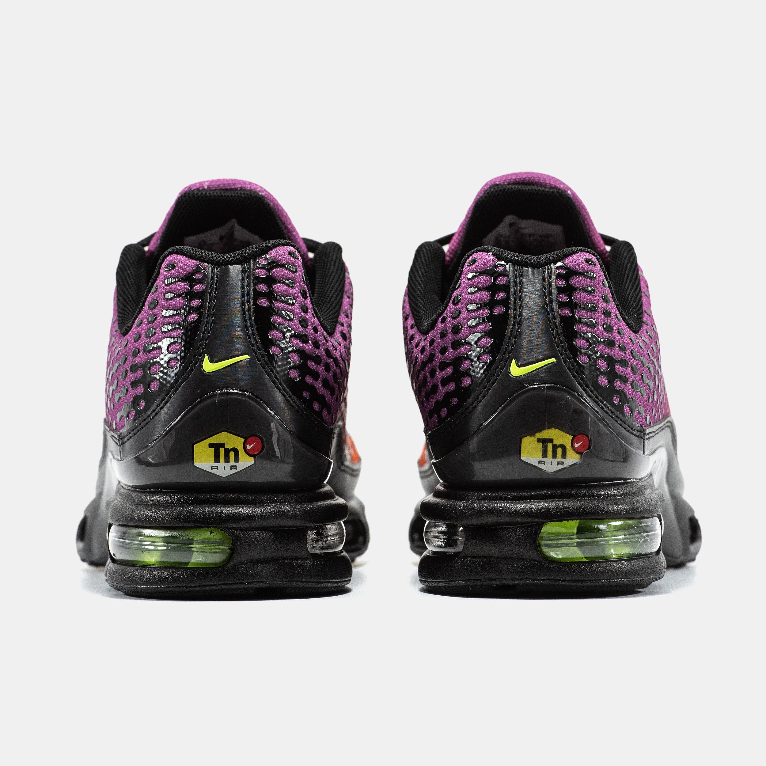 NIKE AIR MAX PLUS VII DUSK