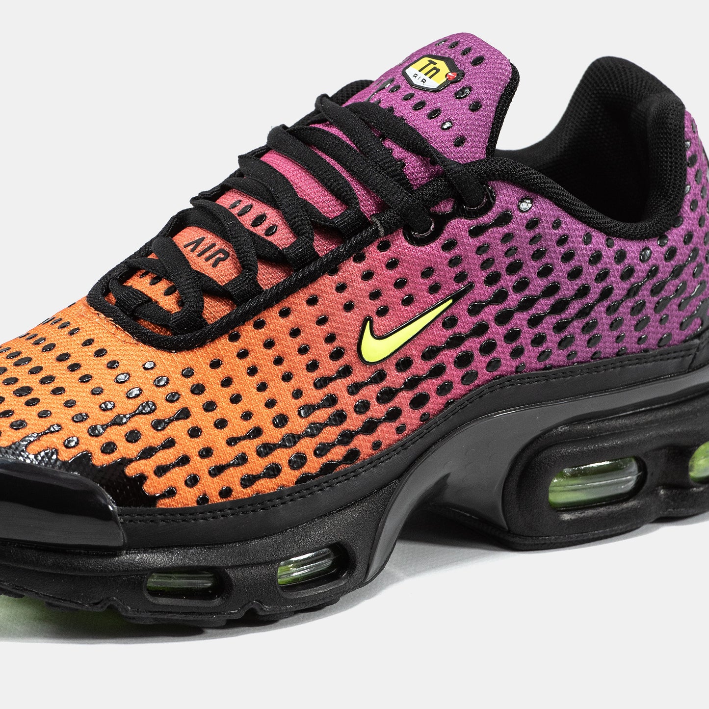 NIKE AIR MAX PLUS VII DUSK