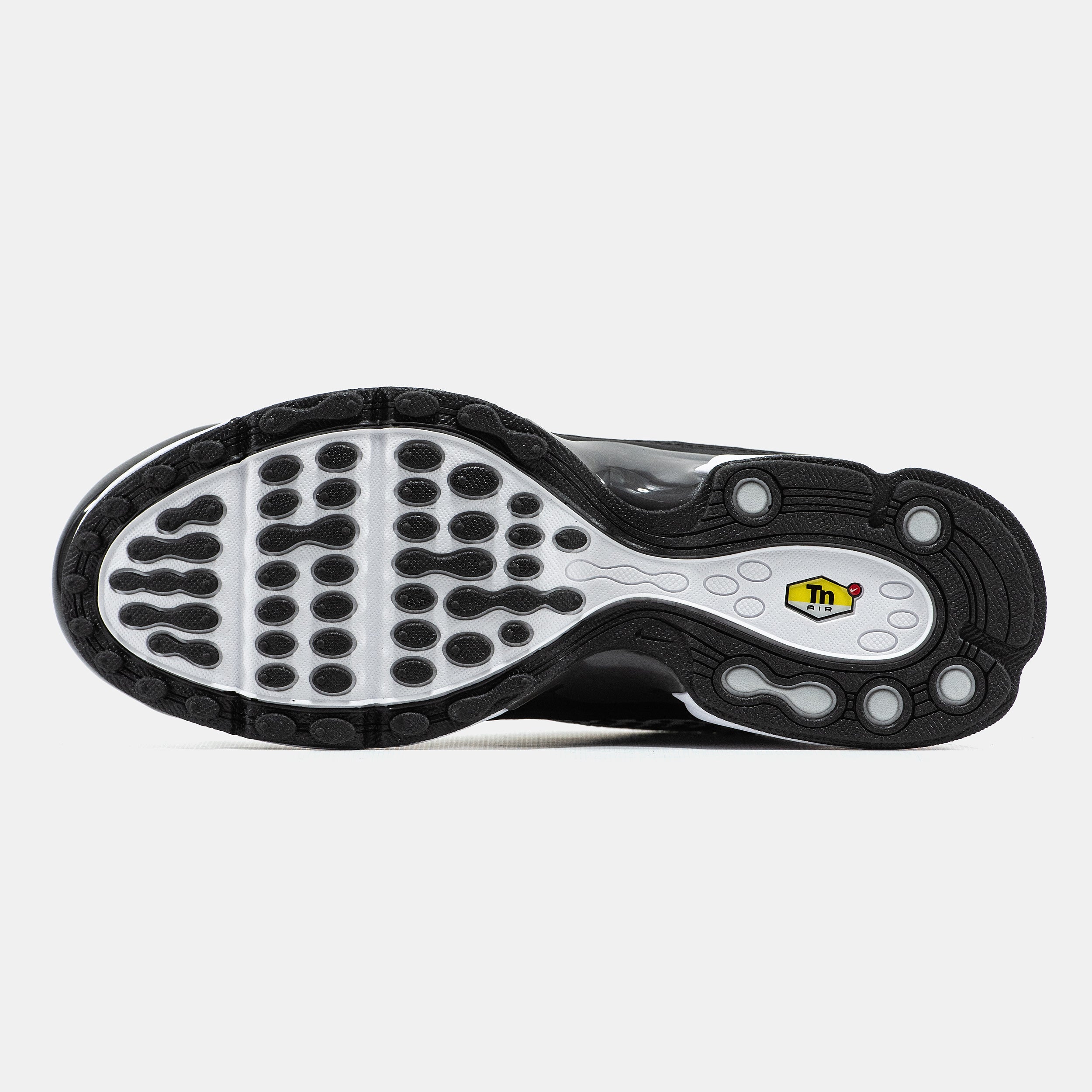 NIKE AIR MAX PLUS VII IN WHITE/BLACK