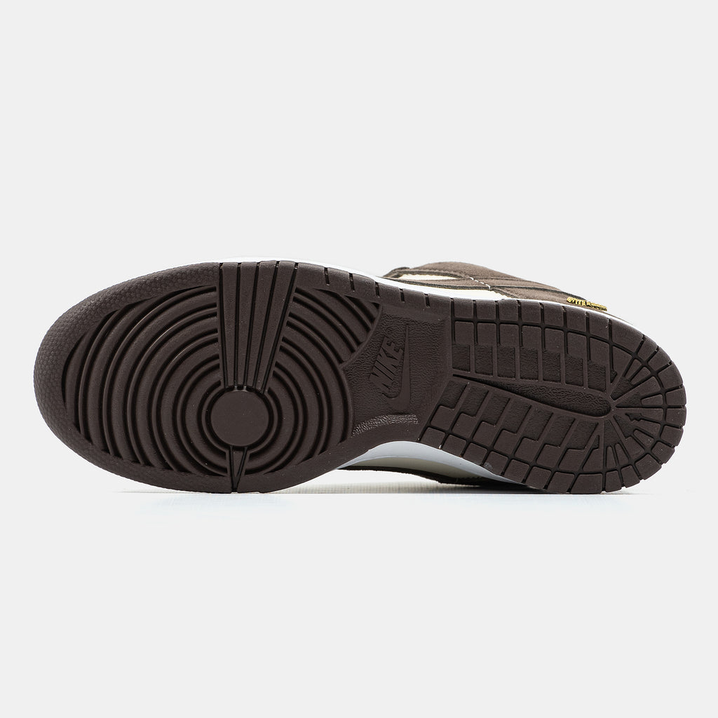 NIKE SB DUNK LOW IN BROWN/BEIGE