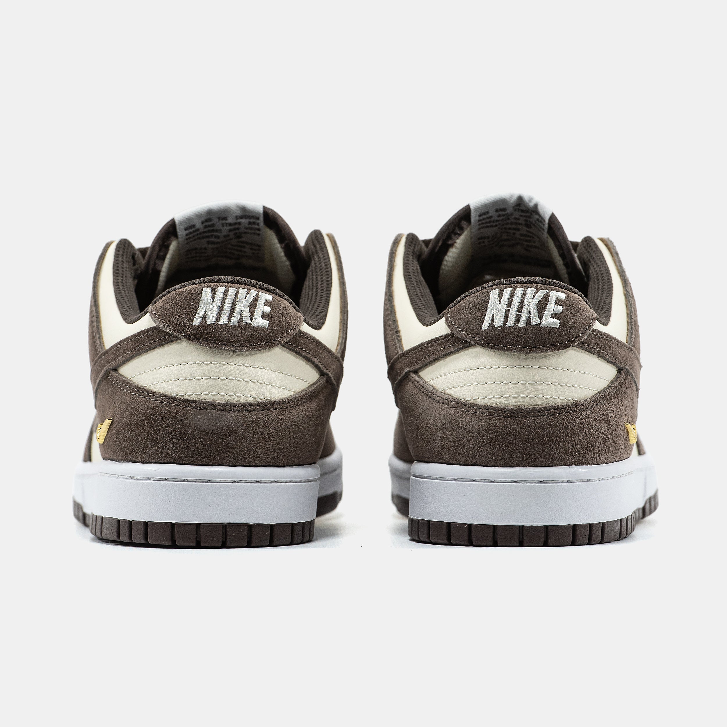NIKE SB DUNK LOW IN BROWN/BEIGE
