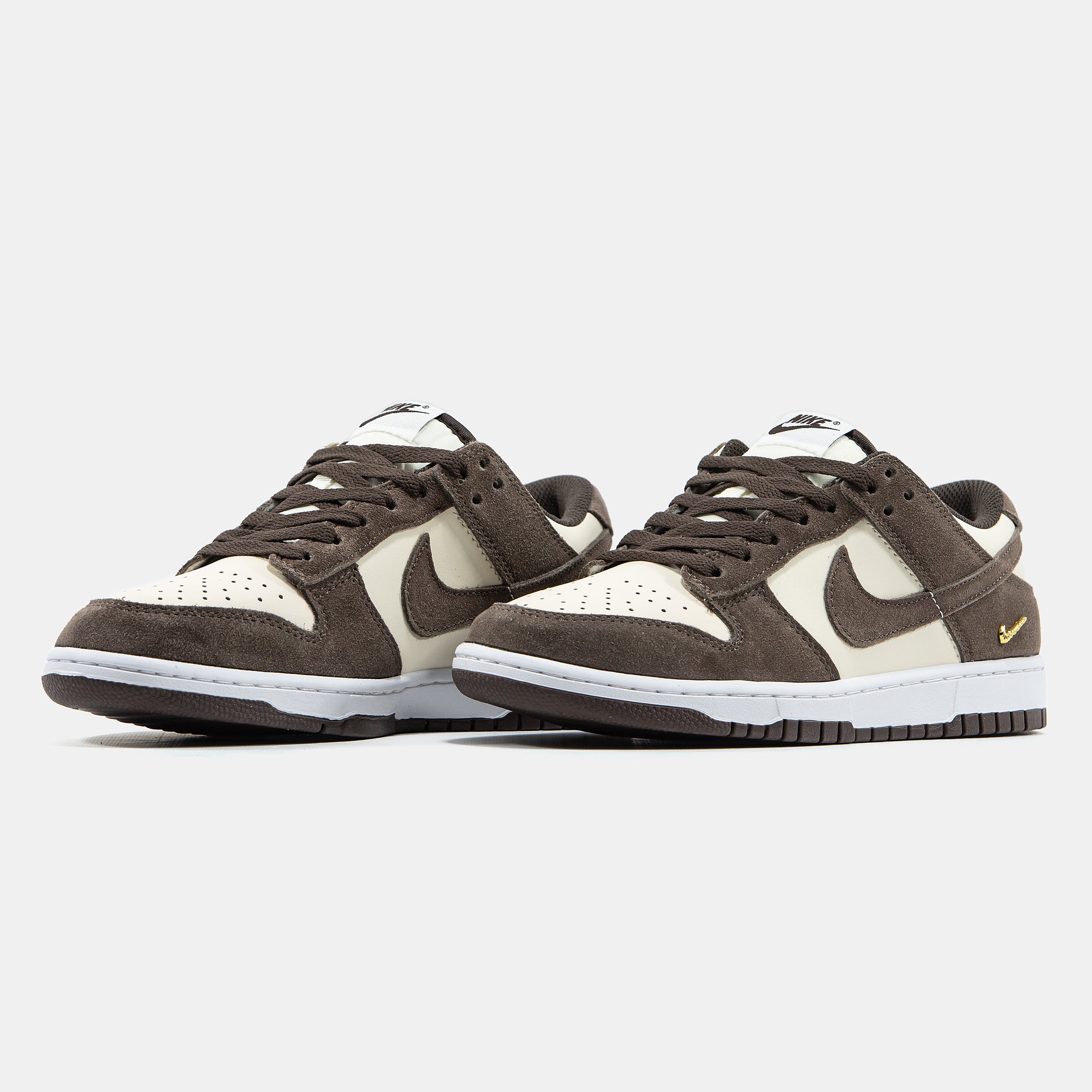 NIKE SB DUNK LOW IN BROWN/BEIGE