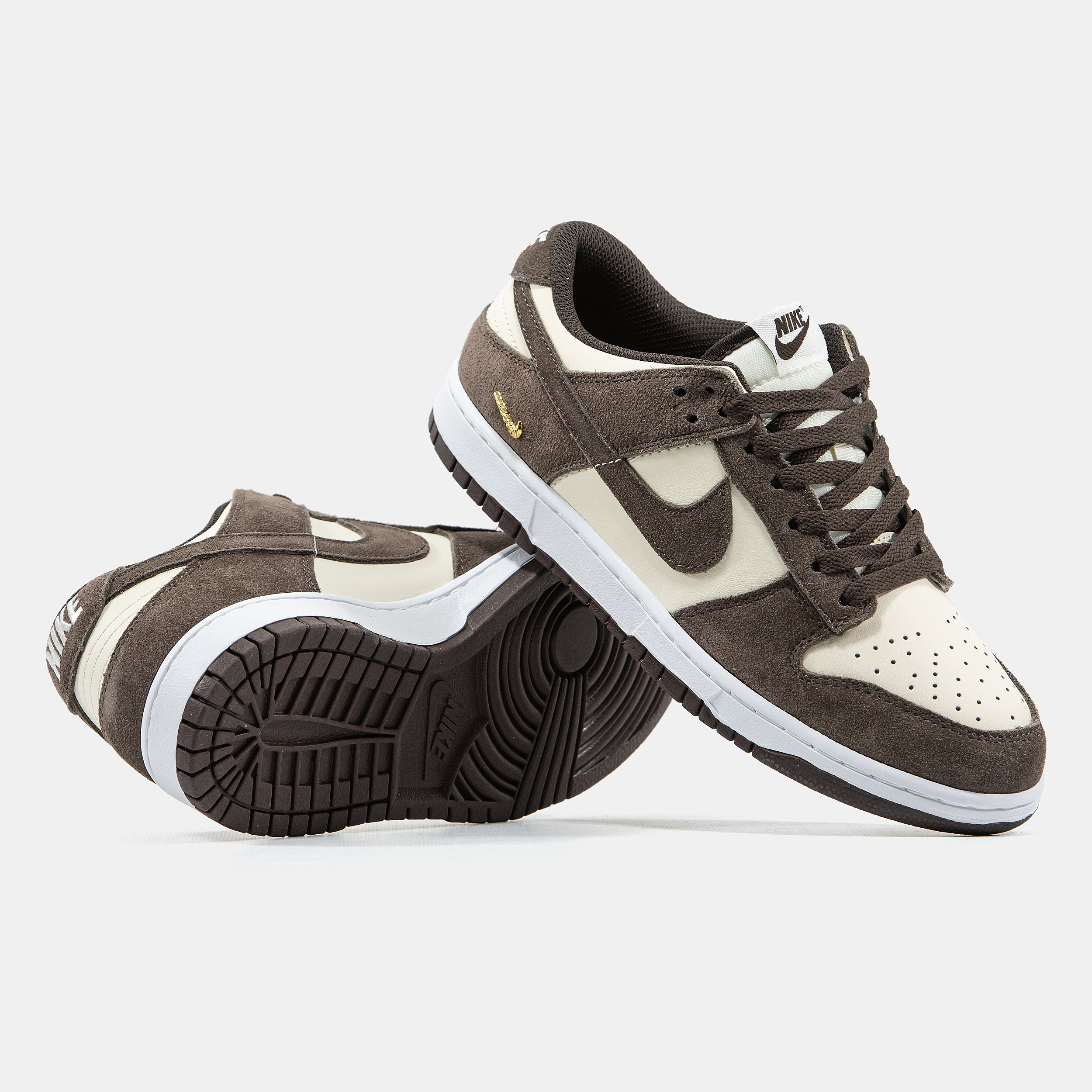 NIKE SB DUNK LOW IN BROWN/BEIGE