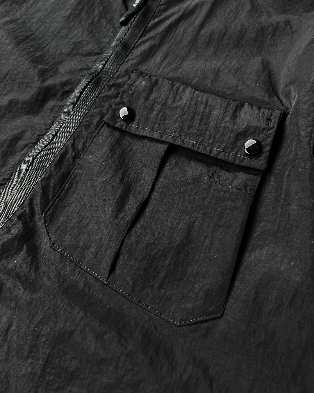 C.P. COMPANY JACKET WITH POCKET BLACK