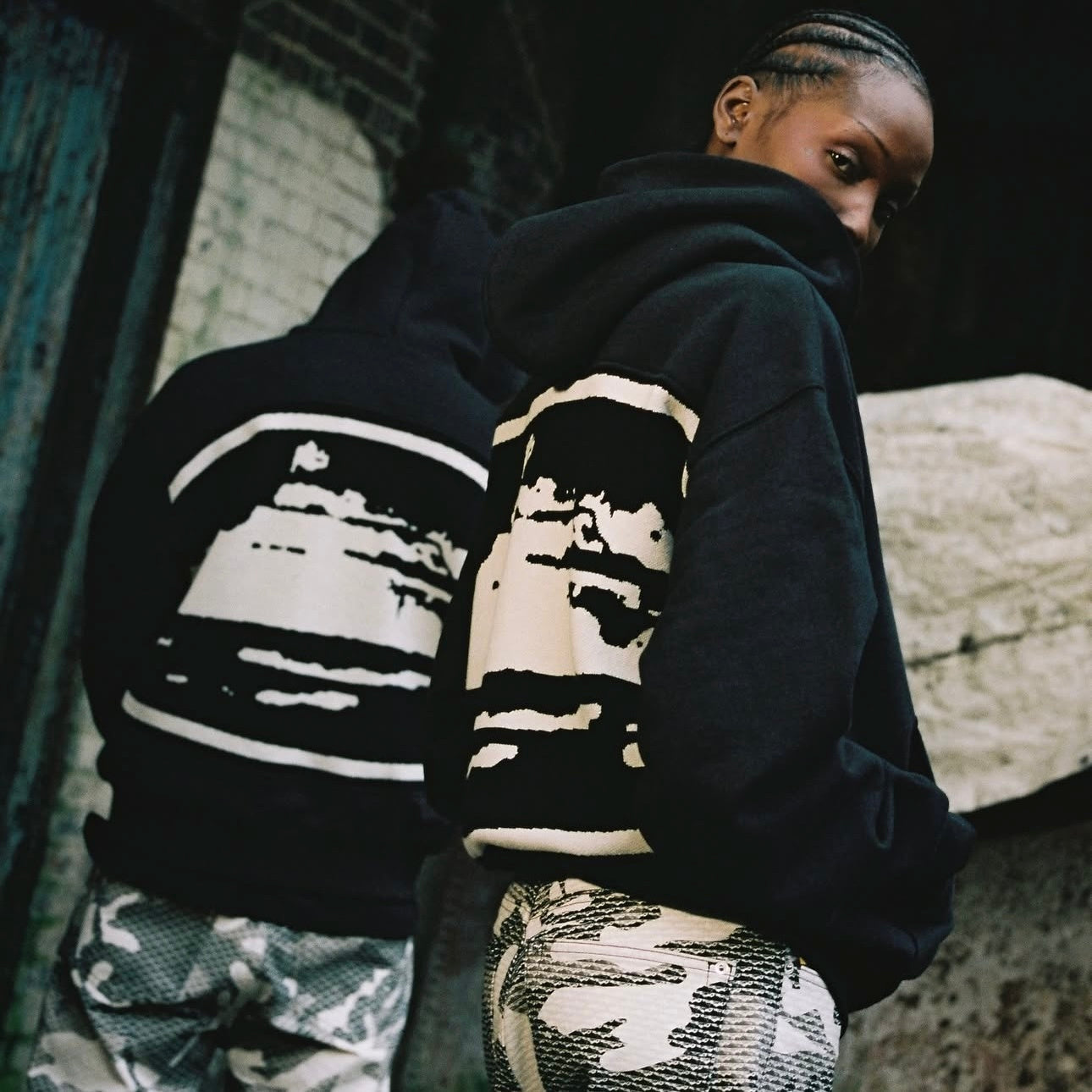 CORTEIZ ALCATRAZ HEAVY KNIT ZIP HOODIE “BLACK”
