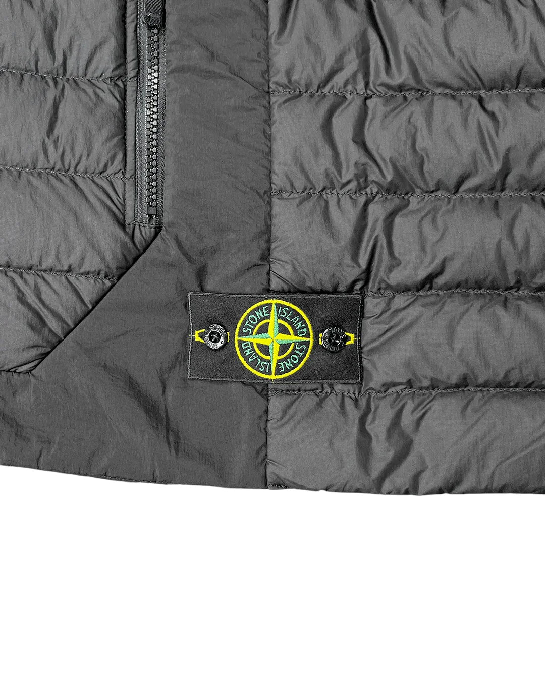 STONE ISLAND GARMENT DYED MICRO YARN DOWN GILET BLACK