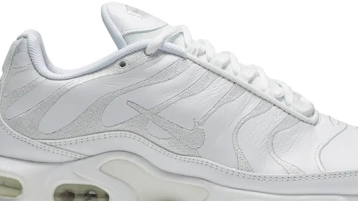NIKE AIR MAX PLUS TN 'TRIPLE WHITE'