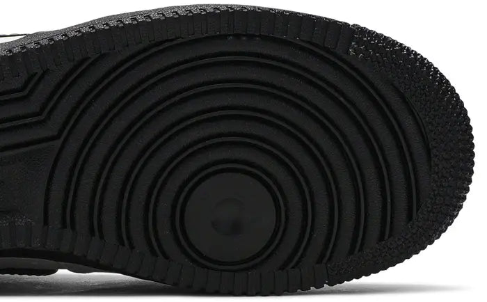1017 ALYX 9SM X NIKE AIR FORCE 1 HIGH “WHITE BLACK”