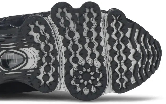 NIKE SHOX TL “TRIPLE BLACK”