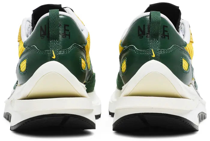 SACAI X NIKE VAPORWAFFLE 'TOUR YELLOW'