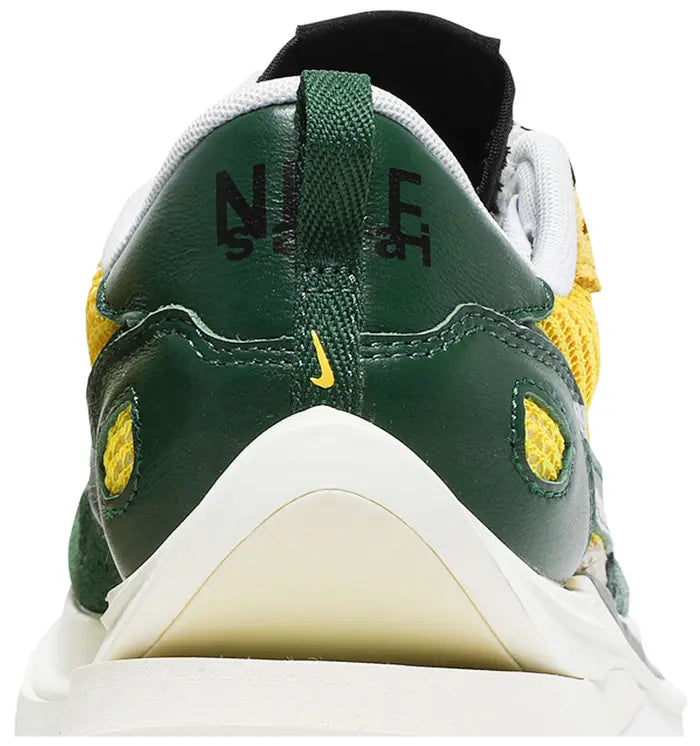 SACAI X NIKE VAPORWAFFLE 'TOUR YELLOW'