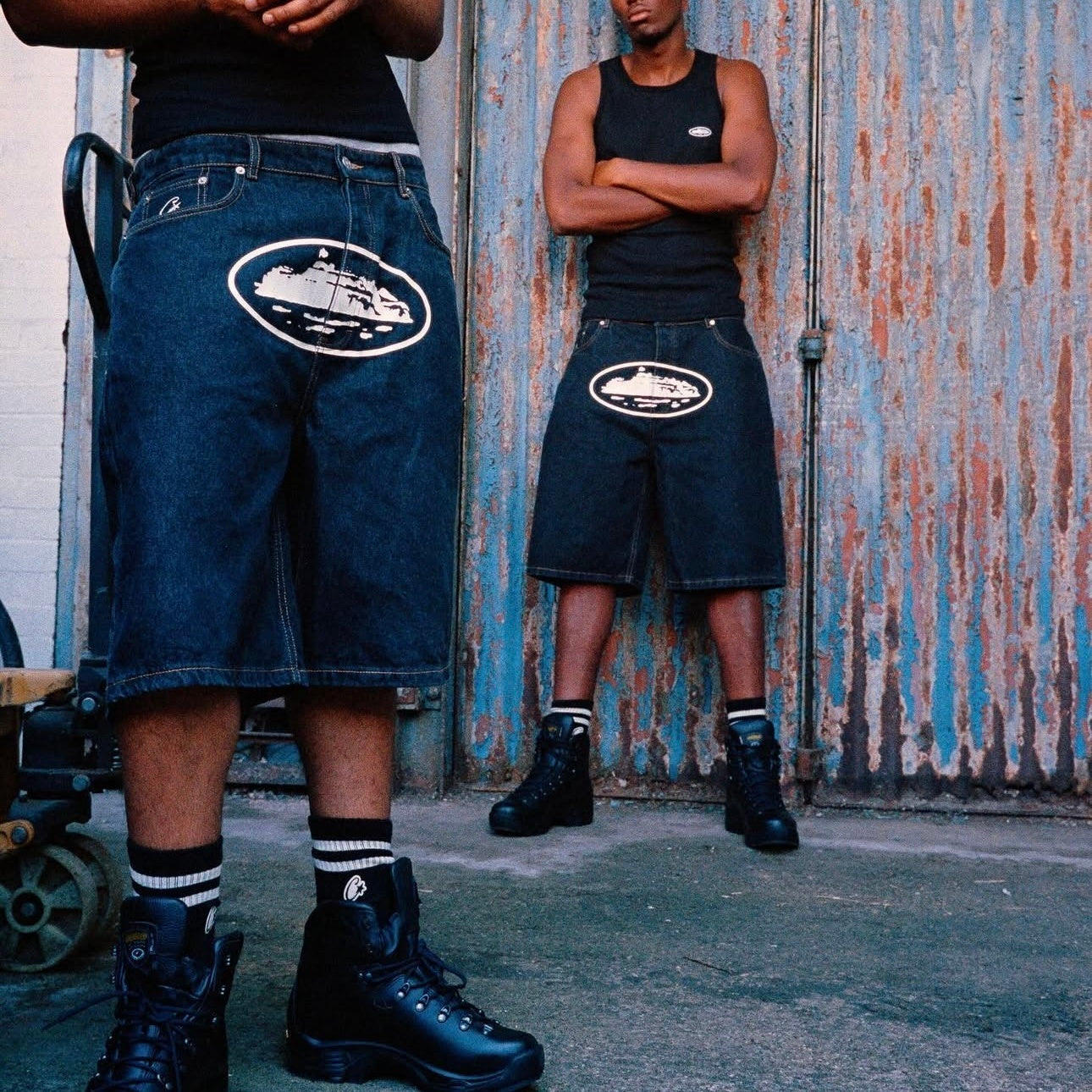 CORTEIZ ALCATRAZ BAGGY JEAN SHORTS “WASHED BLACK”