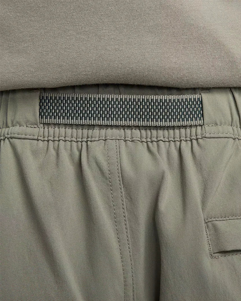 NIKE ACG HIKE SHORTS OLIVE
