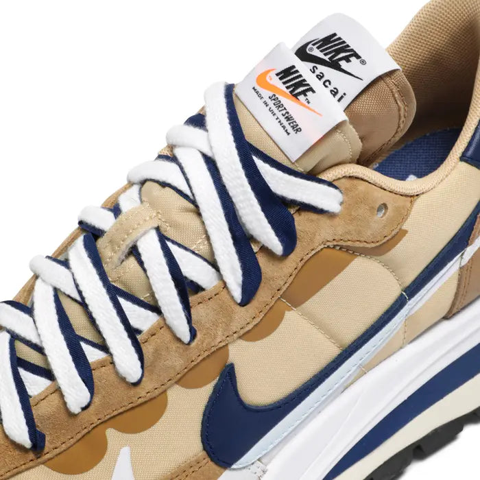 SACAI X NIKE VAPORWAFFLE 'SESAME BLUE VOID'