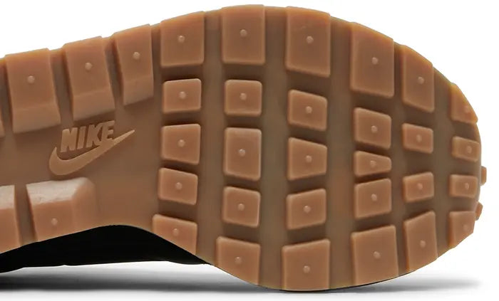 SACAI X NIKE VAPORWAFFLE 'BLACK GUM'
