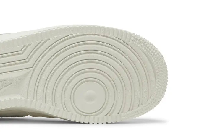 1017 ALYX 9SM X NIKE AIR FORCE 1 HIGH “WHITE WOLF GREY”