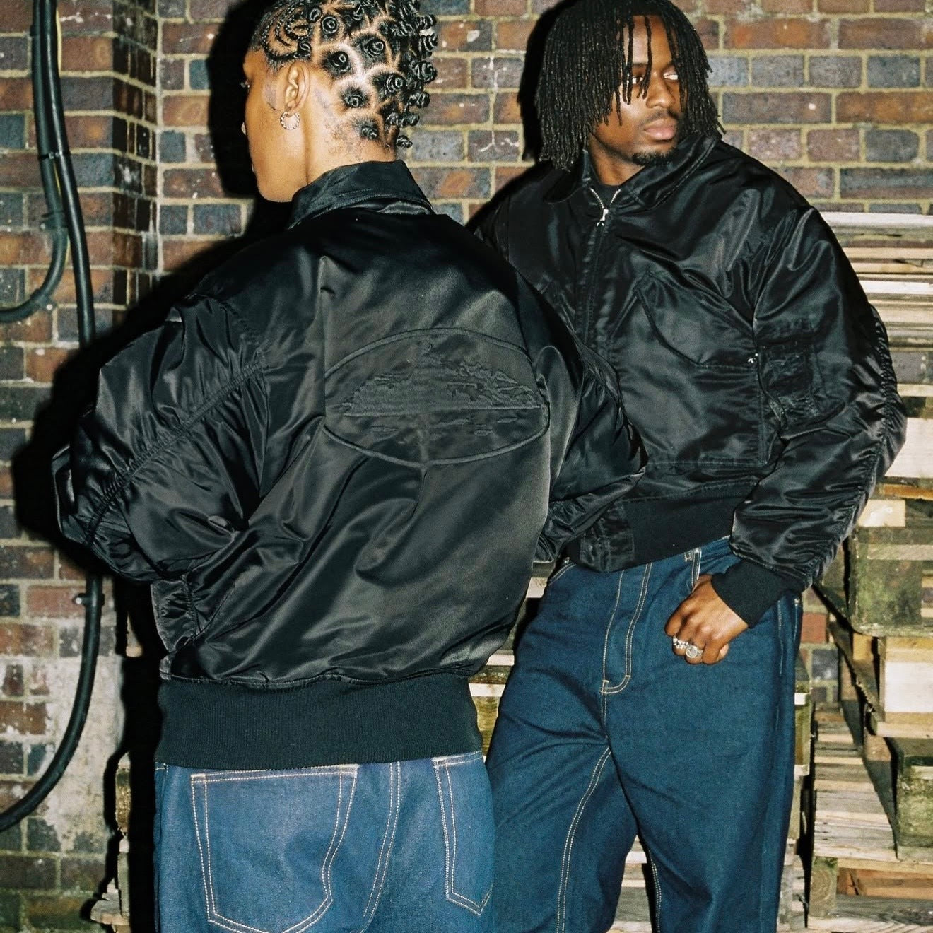 CORTEIZ ALCATRAZ BOMBER JACKET “BLACK”
