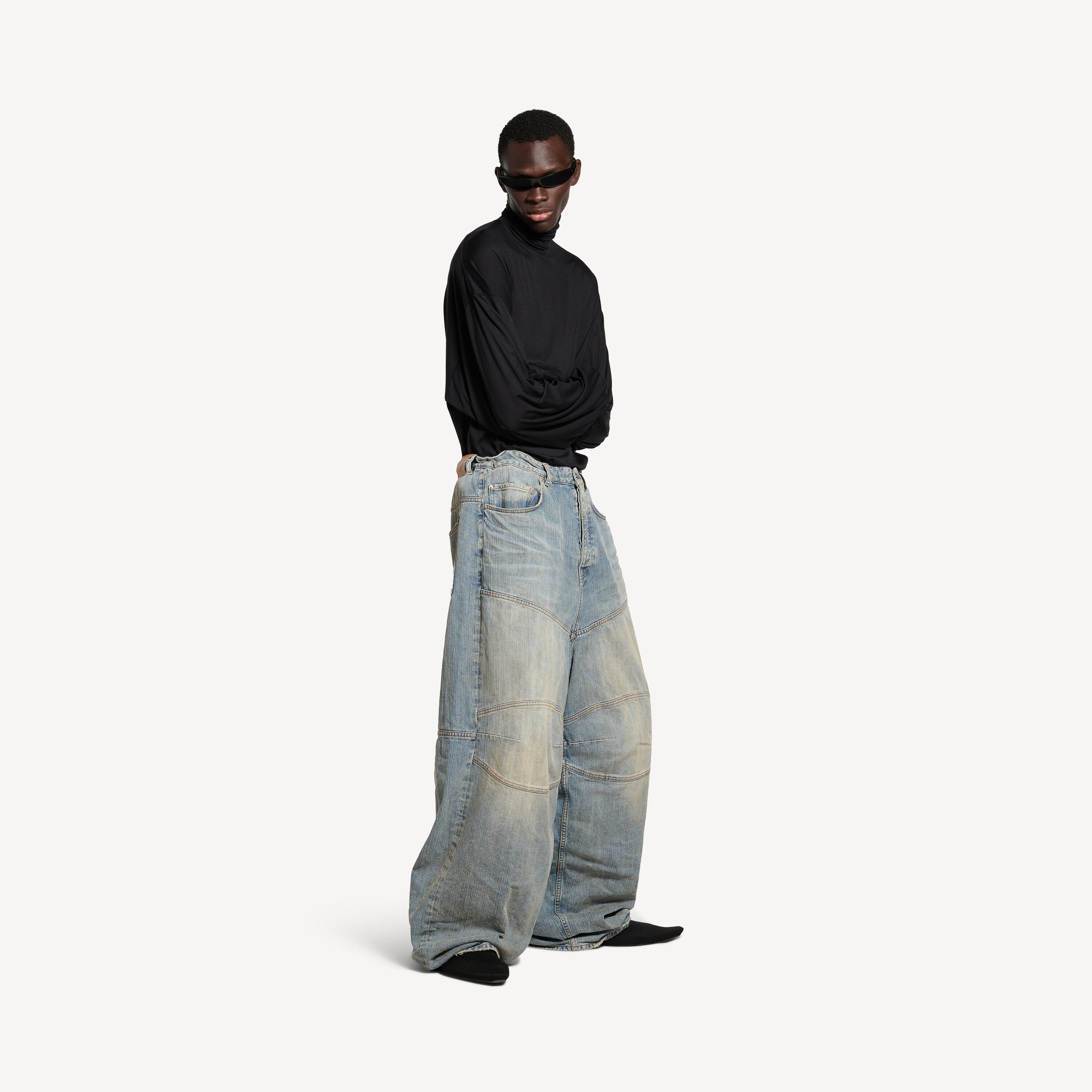 BALENCIAGA BAGGY PANTS IN LIGHT BLUE