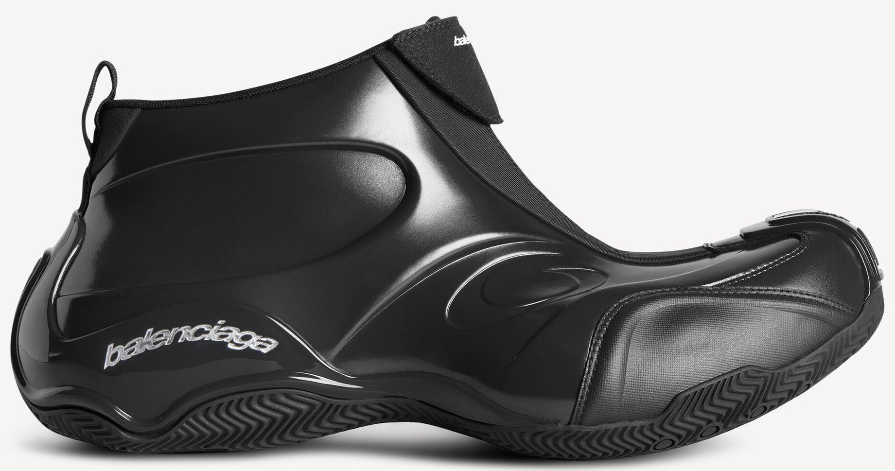 BALENCIAGA BASKETBALL SNEAKER IN BLACK AND SHINY POLYESTER & POLYURETHANE