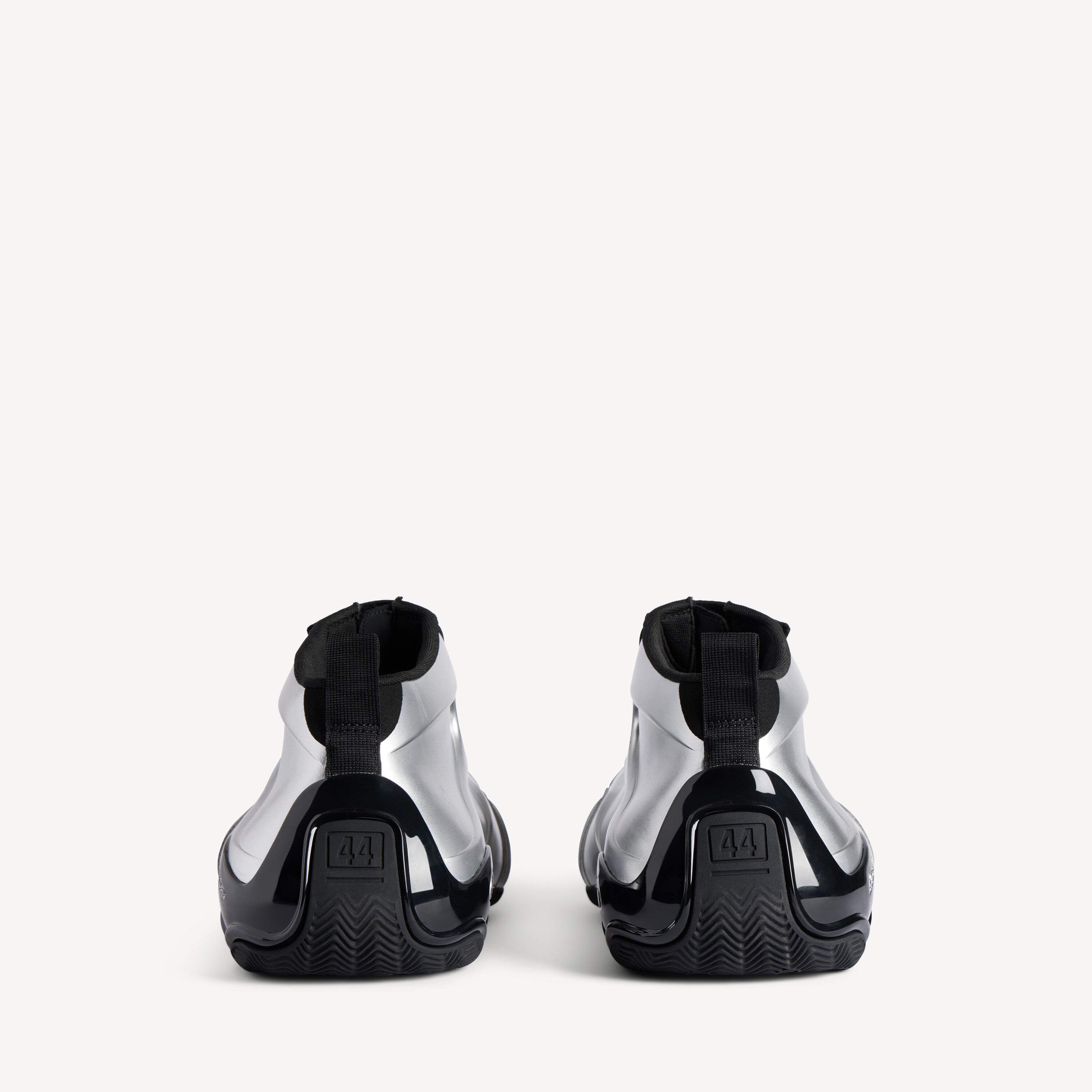 BALENCIAGA BASKETBALL SNEAKER IN SILVER AND BLACK POLYESTER & POLYURETHANE
