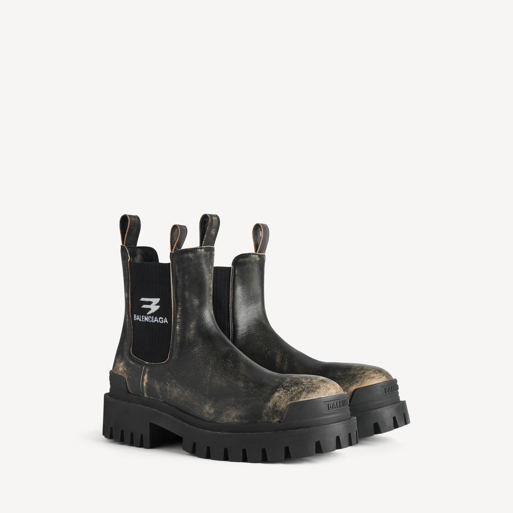 BALENCIAGA STRIKE CHELSEA BOOT IN BLACK/BEIGE